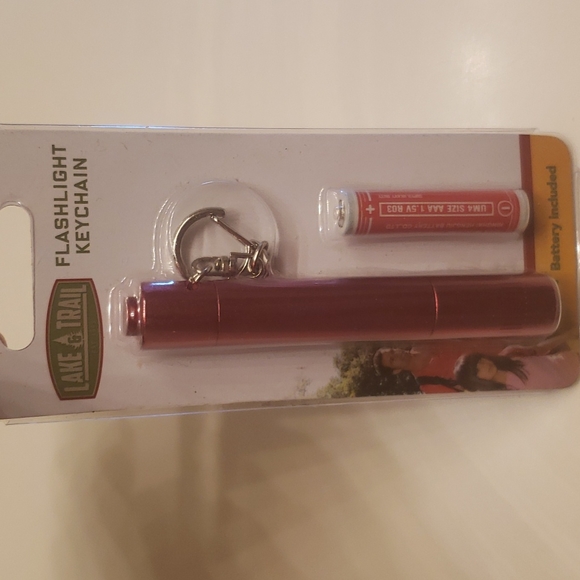 Flashlight 🔦 Keychain & Nail 💅 Clapper Set & Clips light - Picture 2 of 5